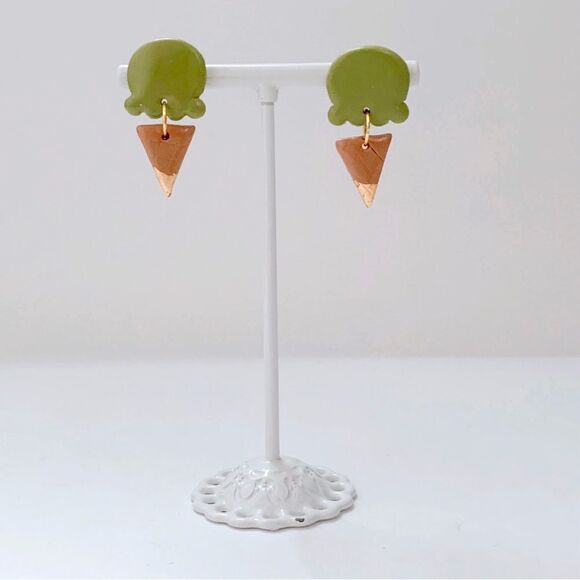 🍦Matcha Ice Cream Cone Earrings Hypoallergenic - Picture 2 of 7